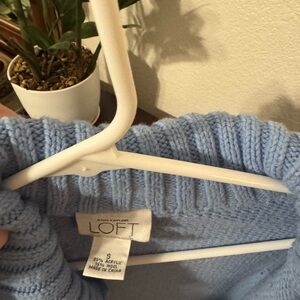 Ann Taylor LOFT Sweater - size small
